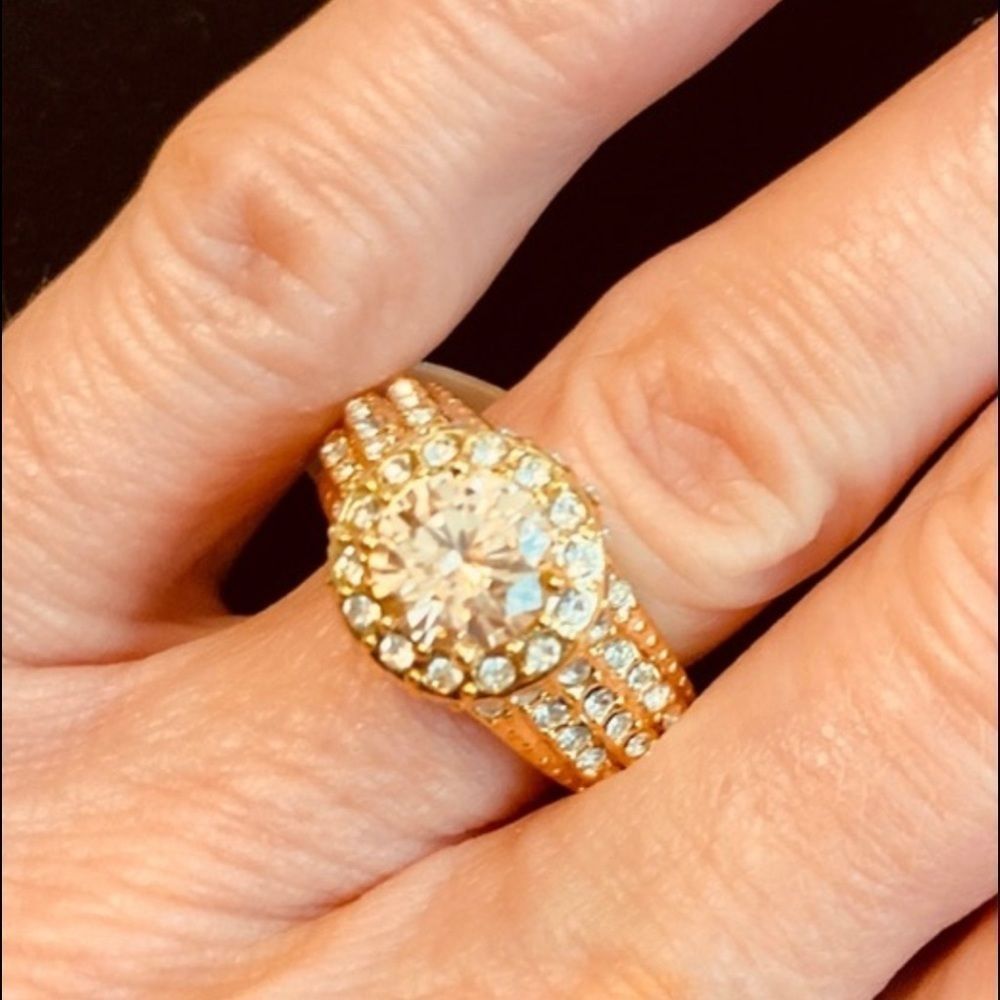 Gold Cubic Zirconia Ring